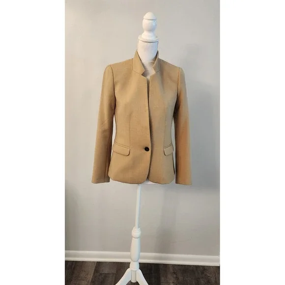 NWT Ann Taylor Petite Cutaway Blazer Camel Tan 2P Size 2 Petite 2018 - Picture 1 of 9